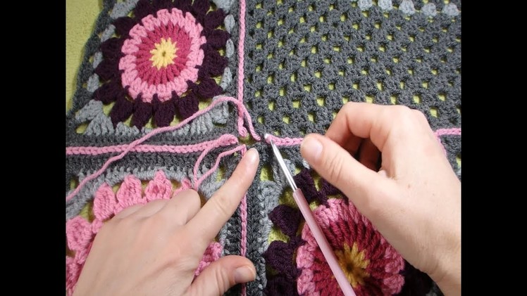 01. How to joining Granny squares with a  flat chain stitch seam
