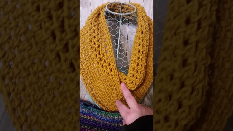 Crochet triangle scarf techniques explanation  of how to create this