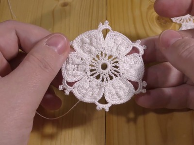 DMC Library Irish crochet lace Figure 20, Sixth wheel