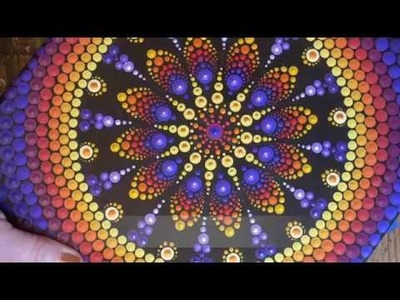 How to paint dot mandalas with Kristin Uhrig #34- 12 segment mandala