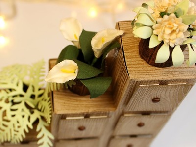Step Chest of Drawers - Paper Centerpiece