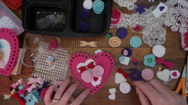 Target Dollar Spot DIY: Sweet Felt Valentine Heart Pockets