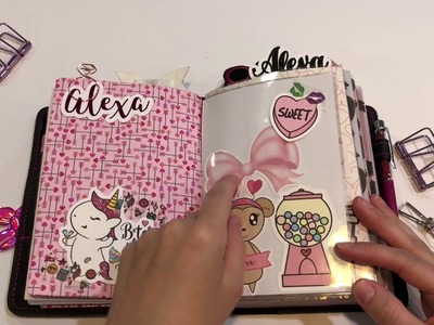 B6 Traveler’s Notebook Flip Through: Valentine’s Setup