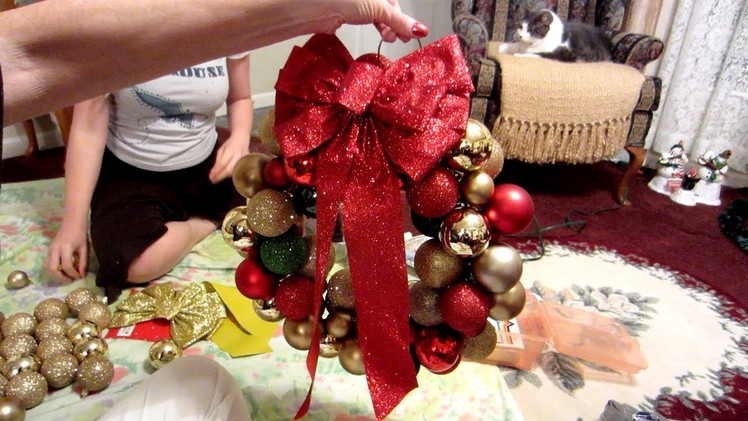 How to Make a Homemade Christmas Wreath (Day 1116 - 12.14.12)