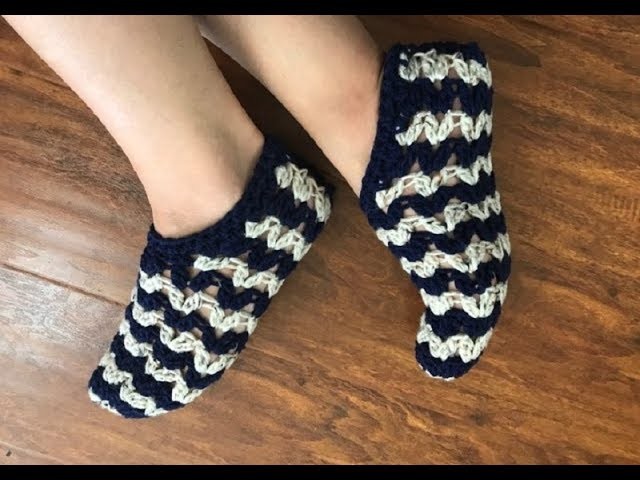 How to Crochet Slippers Using Cluster V-Stitch Pattern #647│by ThePatternFamily