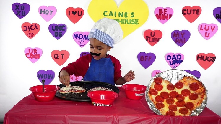 How to make a heart shaped pizza with Caine’s Clubhouse