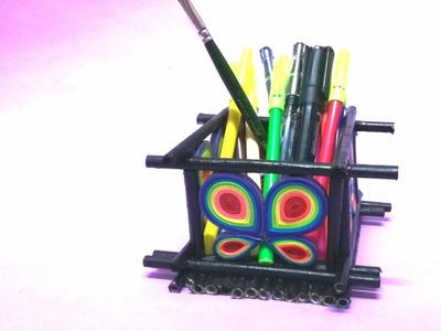 Newspaper & Quilling PEN STAND - Tutorial