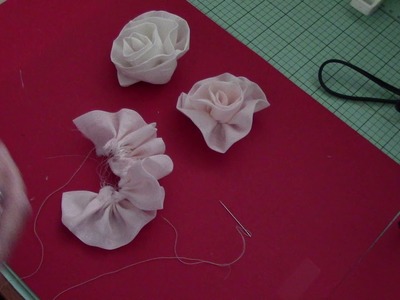 "Tutorial". .Making Fabric Roses.
