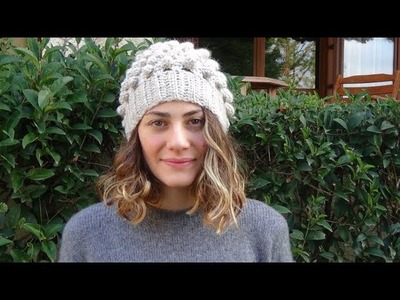 How to crochet a Bobble Hat! Easy beginners pattern!
