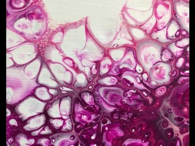 ACRYLIC POUR WITH A TOILET PAPER ROLL || Happy Valentine's Day ❤️ PINK, MAGENTA, RED and WHITE
