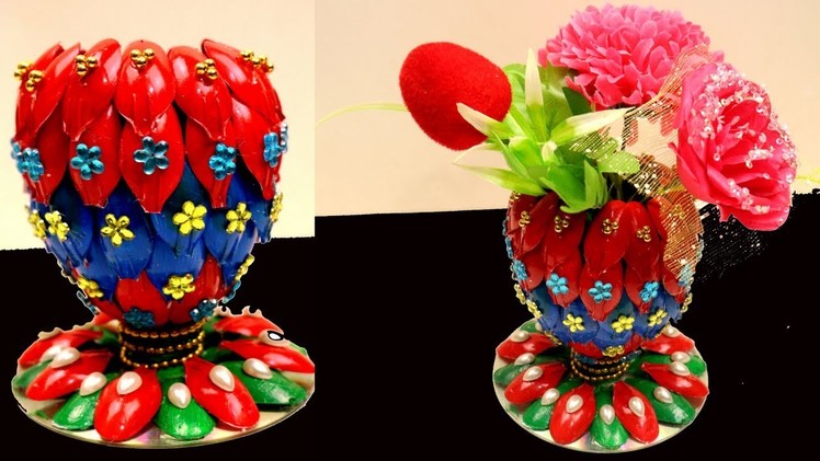 DIY - Flower vase of recycled plastic spoons - Recycling art and crafts ideas - Recycled home decor