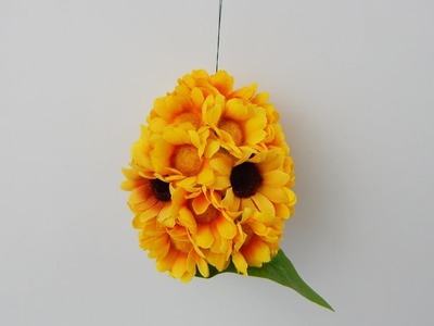 Easter decoration Easter egg with yellow silk flowers DIY Easter deco Osterei mit Blumen