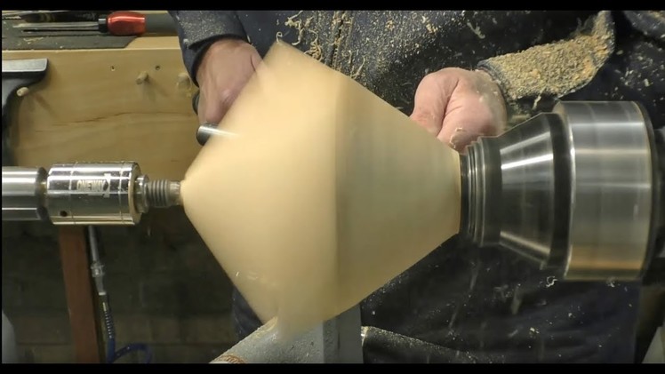 Woodturning - How To turn a Three Sided Bowl