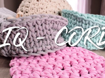 Crochet a pillow with cotton cord yarn.VS arm knitting.IQ cord