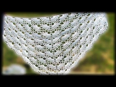 Crochet  Design #10# (HINDI) - How to Crochet triangle shawl !! (Poncho)
