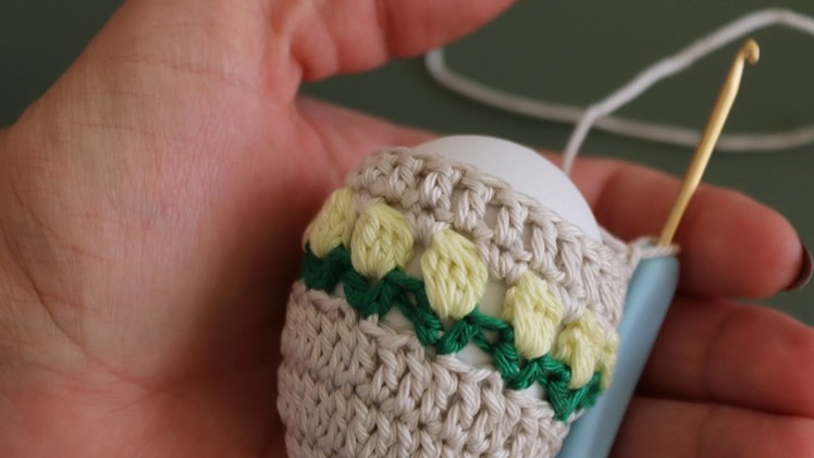 Crochet Easter egg.flower