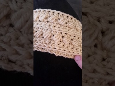 Crochet technique changing stitches  in button cowl