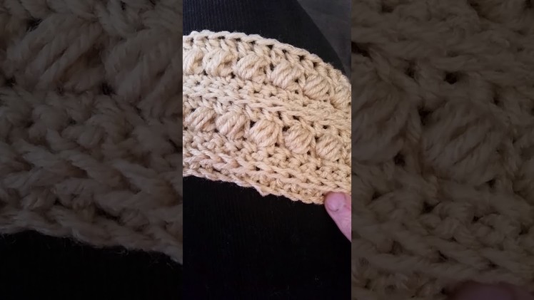 Crochet technique changing stitches  in button cowl