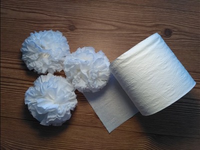 Making flower with toilet paper