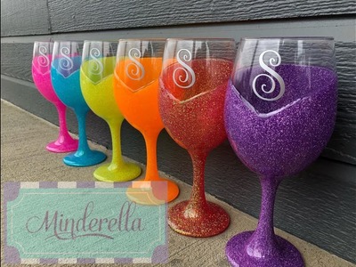 DIY: How to glitter a wine glass