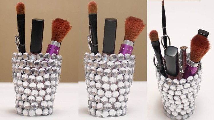 DIY Glass Bottle Crafts - Turn The Broken Glass Into A Beautiful Make Up Stuff Holder