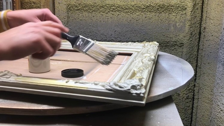 How to paint a French vintage frame