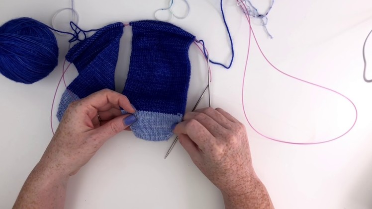 Knitting two socks at a time with Judy's magic cast on
