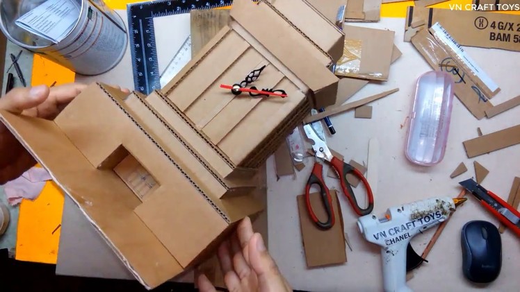 How to make a DIY wall clock  from Cardboard