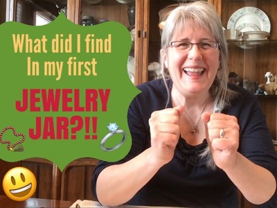 Opening my FIRST JEWELRY JAR! What will I find!??