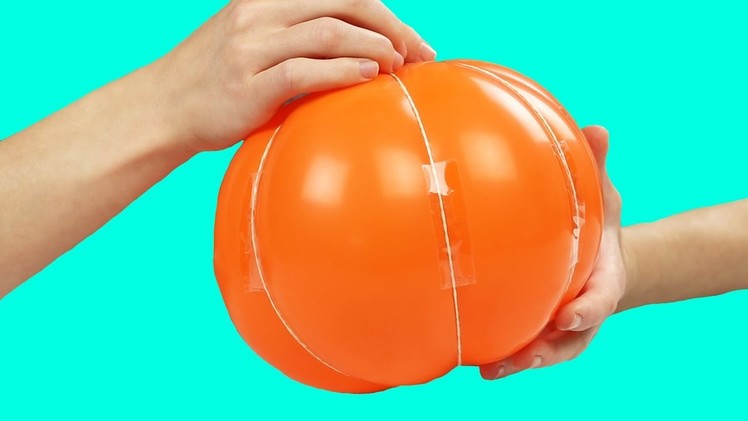 How to make a pumpkin out of a balloon