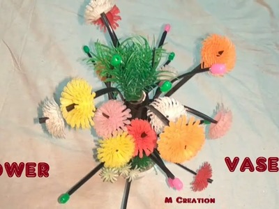 How to make flower vase.easy plastic wire flower vase making