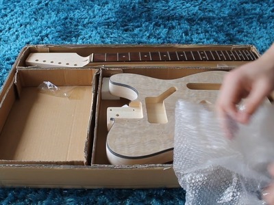 DIY Kit built Guitar Unboxing Rocktile Telecaster