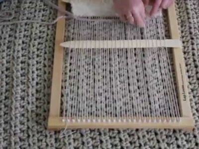 TarcieFashion - Weaving with a Lap Loom