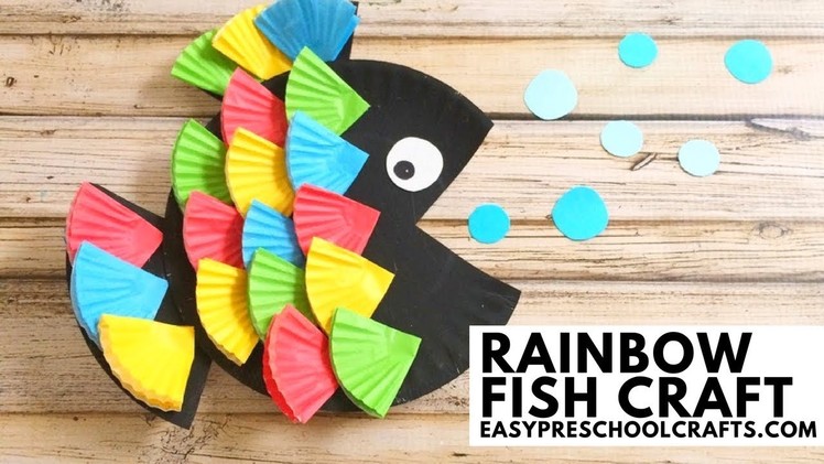 Easy Preschool Crafts: Paper Plate Rainbow Fish Craft