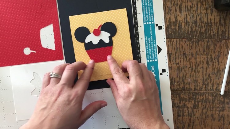 Mickey Paper Cupcake DIY with ScanNCut