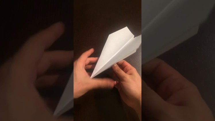 The best paper airplane.glider under 2 minutes.