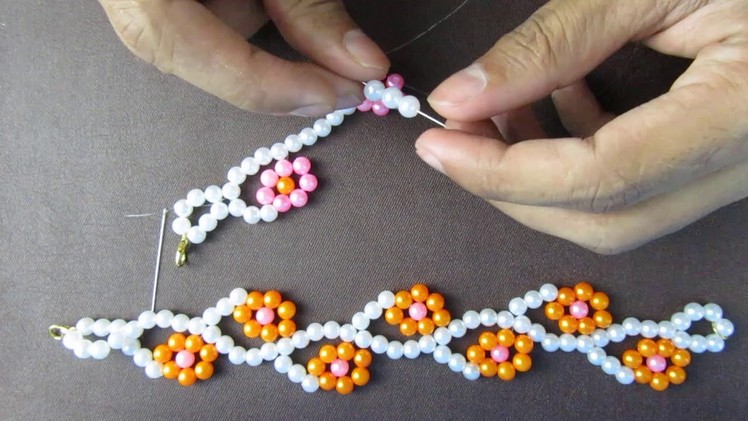 How to make make diy flower bracelet