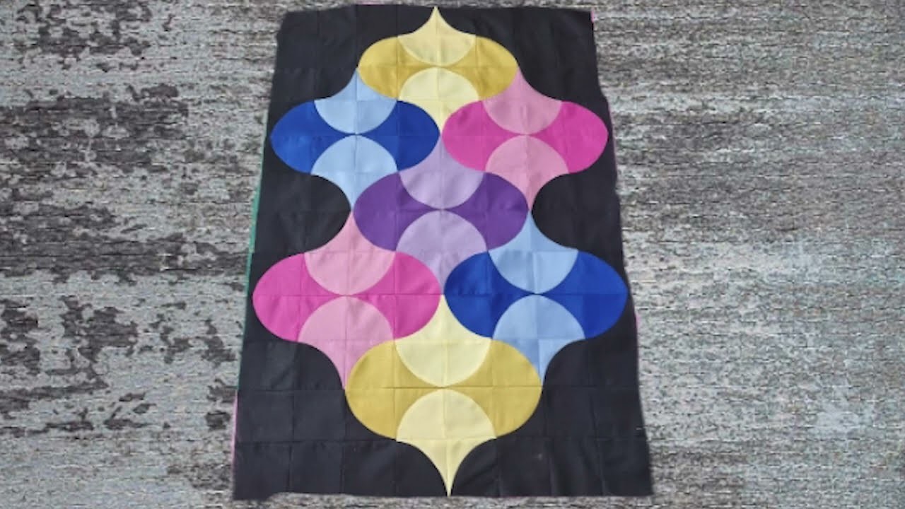 Luxurious design for sewing a patchwork quilt. [ DIY ] Patchwork quilt. Sewing for beginners.