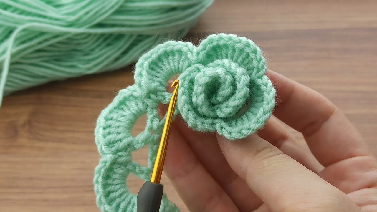 Wow Amazing???????? you won't believe I did this. Very easy crochet rose motif making for beginners