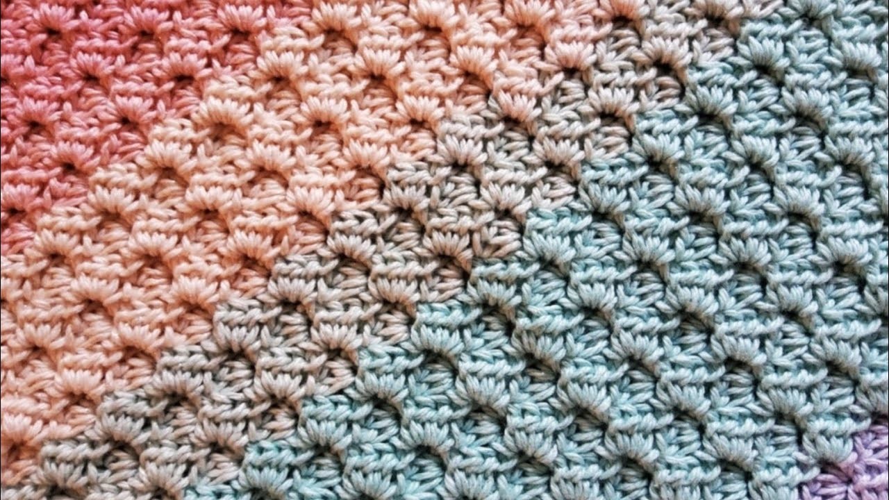 Best Crochet Stitch for a Baby Blanket! So Pretty and Simple