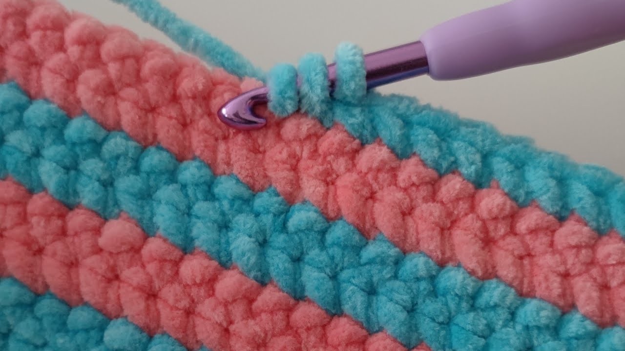 ????????INCREDIBLE Easy & free crochet velvet baby blanket pattern for beginners. crochet velvet blanket