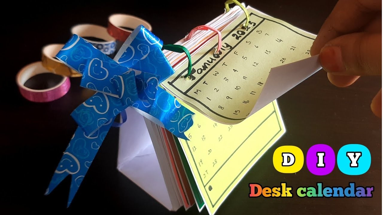 How to make a 2023 desk calendar |Diy paper calendar | mini calenderv| paper craft for school |fowmi