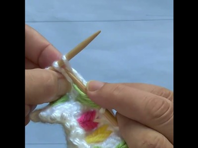 How to Knit Colorful Leaves Shorts