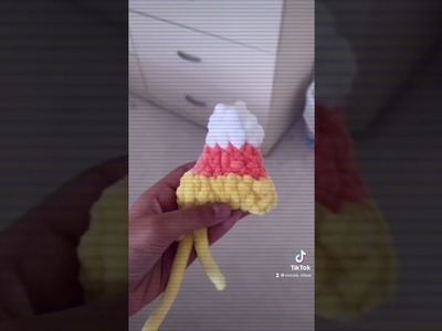 Crochet candy corn! ????????????????⚪️