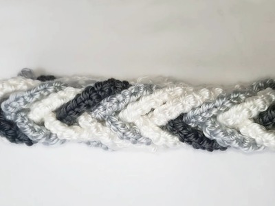 Loom Knit A Fishtail Headband for beginners
