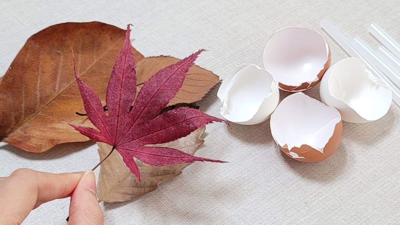 Leaf and eggshell, yarn. You'll be speechless this amazing idea. DIY recycling craft ideas