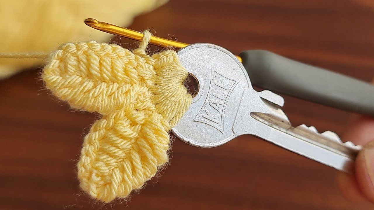Wow!! Super idea ????magic key ,very easy tunisia knitting