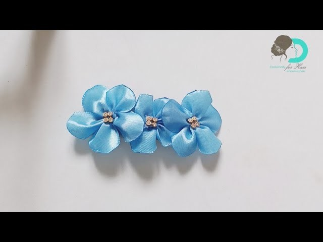 DIY fabric flower hair clip