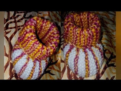 Baby booties banana seekhe aasani se. creative knitting art