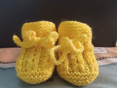 Newborn baby Booties(0-3 mths) #babyknitting #babyshoes #knittinginhindi #knitting